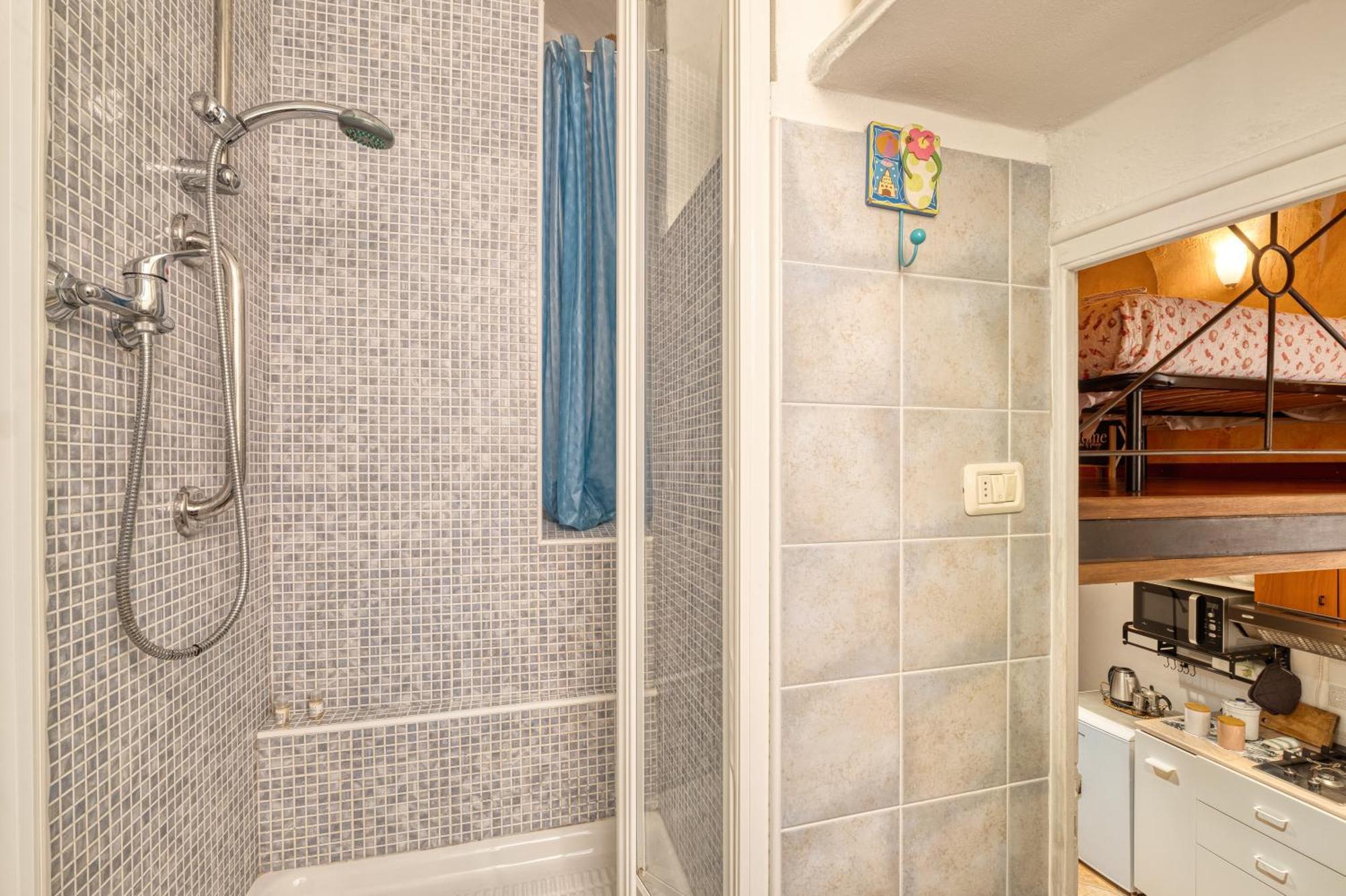 Mini Accommodation In Sanremo Liguria Exterior foto