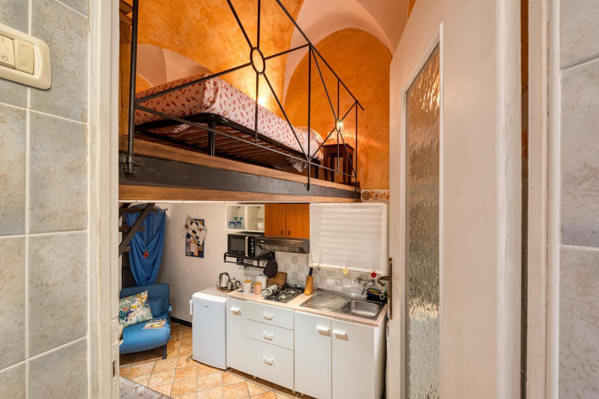 Mini Accommodation In Sanremo Liguria Exterior foto