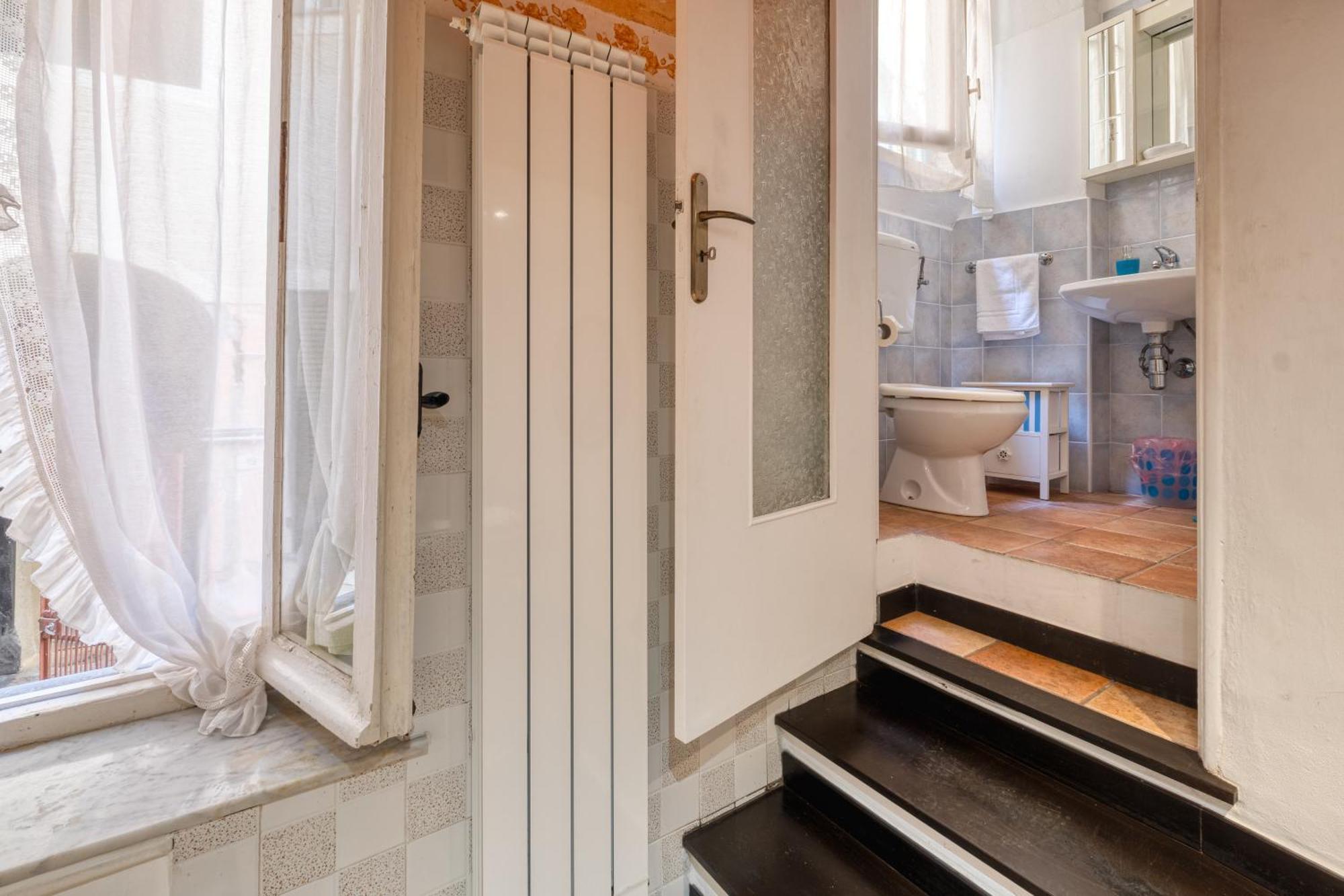 Mini Accommodation In Sanremo Liguria Exterior foto